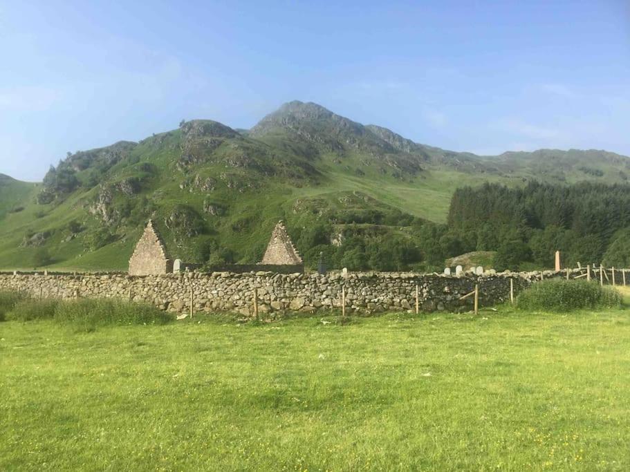 The Den - Your Cosy Sleepover Space Saint Fillans Exteriör bild