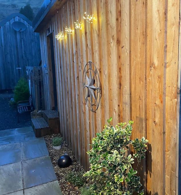 The Den - Your Cosy Sleepover Space Saint Fillans Exteriör bild